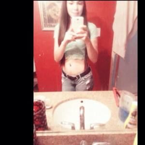 Meet your Posher, Mya